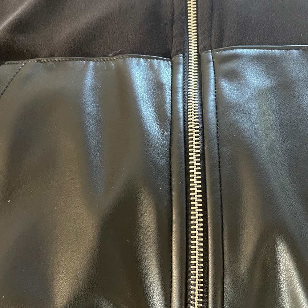 Calvin Klein Black velvet zipper hoodie and pant set - Picture 5 of 15